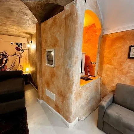 Rolliland By Farris & Cors *